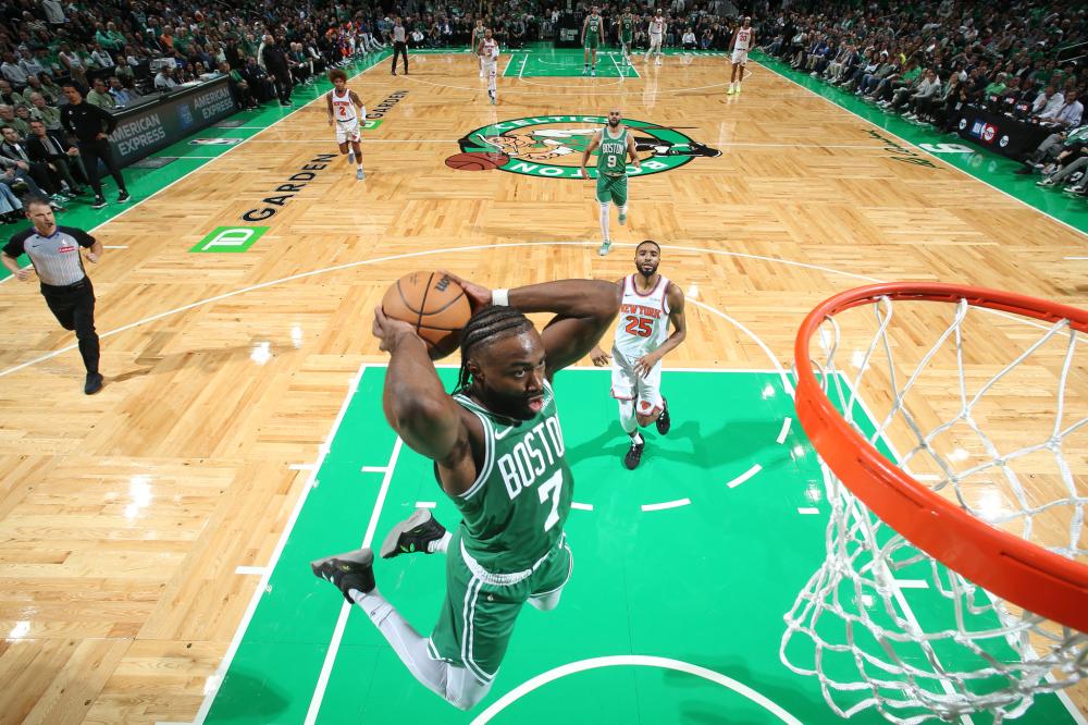 更是对外界 更是对外界